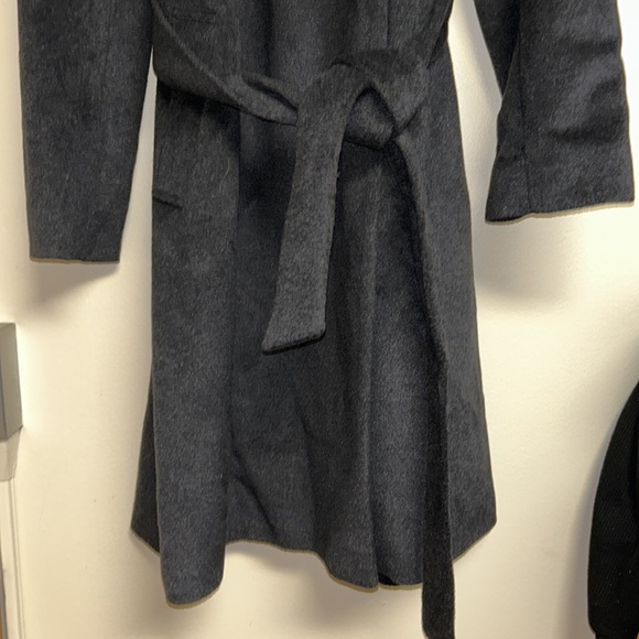 Via Spiga Belted Wool Coat With Grey Faux Fur Trim Size L - Picture 5 of 12